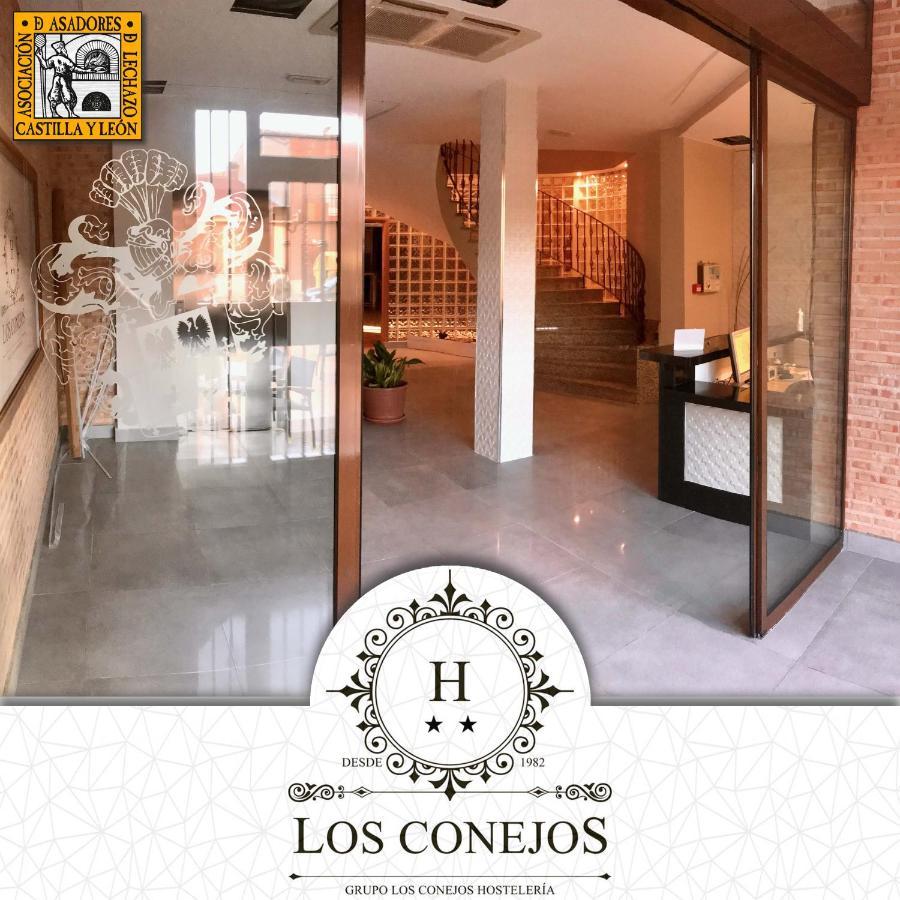 Hotel Los Conejos Mora Buitenkant foto